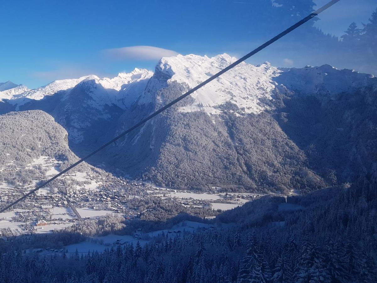 Les Frahans Samoëns Kültér fotó